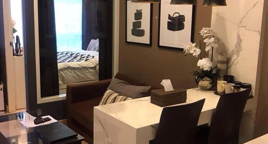 For rent 1 bed condo in Khlong San, Bangkok