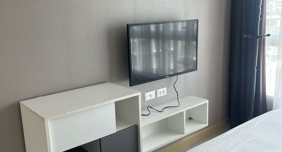 For rent 1 bed condo in Khlong San, Bangkok