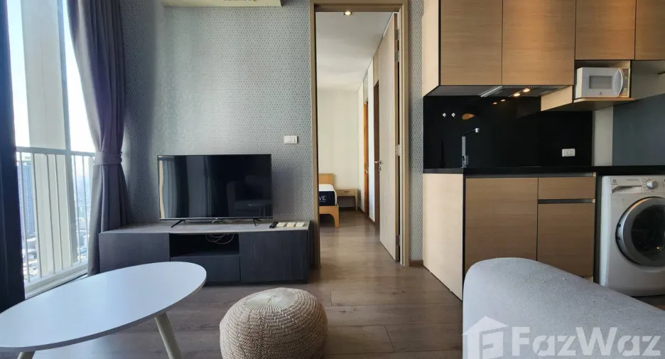 For rent 2 bedrooms condo in Khlong Toei, Bangkok