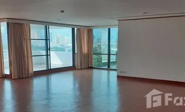 For sale and for rent 2 bedrooms condo in Yan Nawa, Bangkok