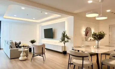 Condo en alquiler de 3 habitaciones en Pathum Wan, Bangkok