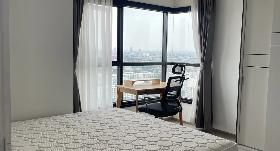 Wohnung zur Miete mit 2 Zimmer in Phasi Charoen, Bangkok