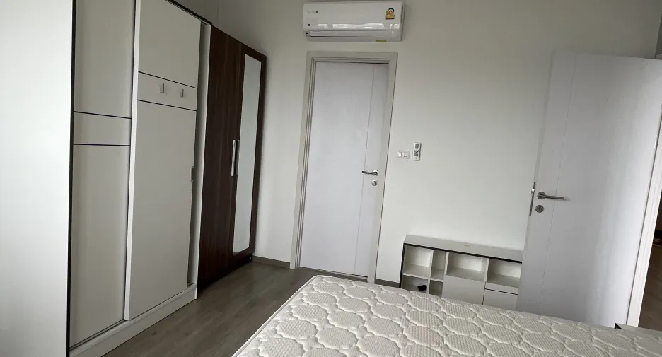 Wohnung zur Miete mit 2 Zimmer in Phasi Charoen, Bangkok