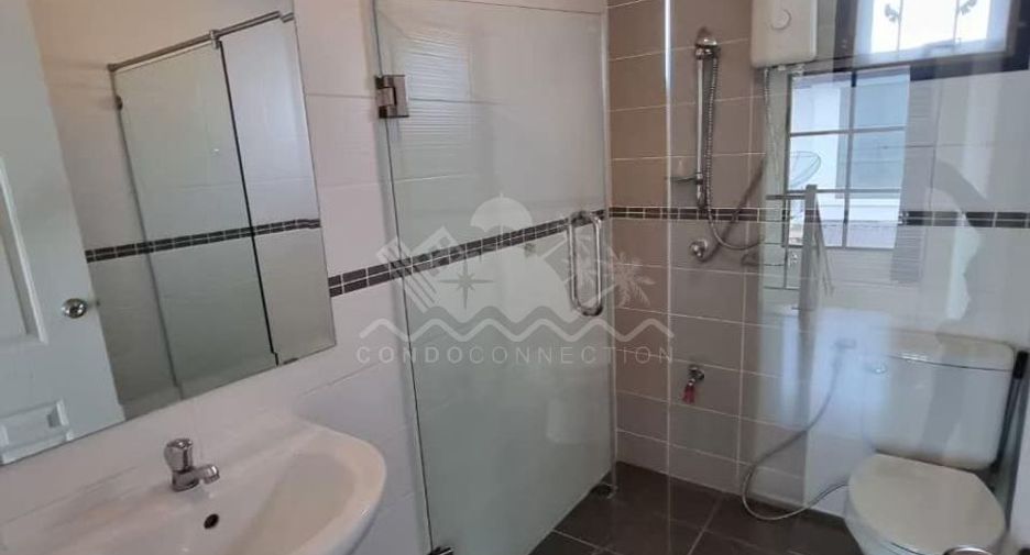 For sale 3 bedrooms house in Bang Lamung, Chonburi