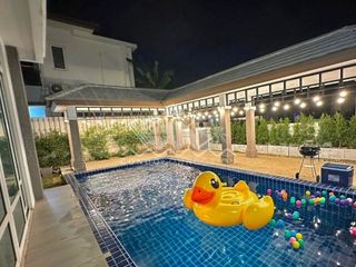 For sale and for rent 4 bedrooms house in Bang Lamung, Chonburi