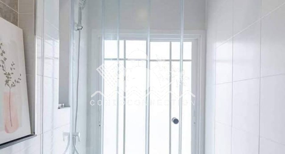 Haus zum Kauf mit 4 Zimmer in Bang Lamung, Chonburi