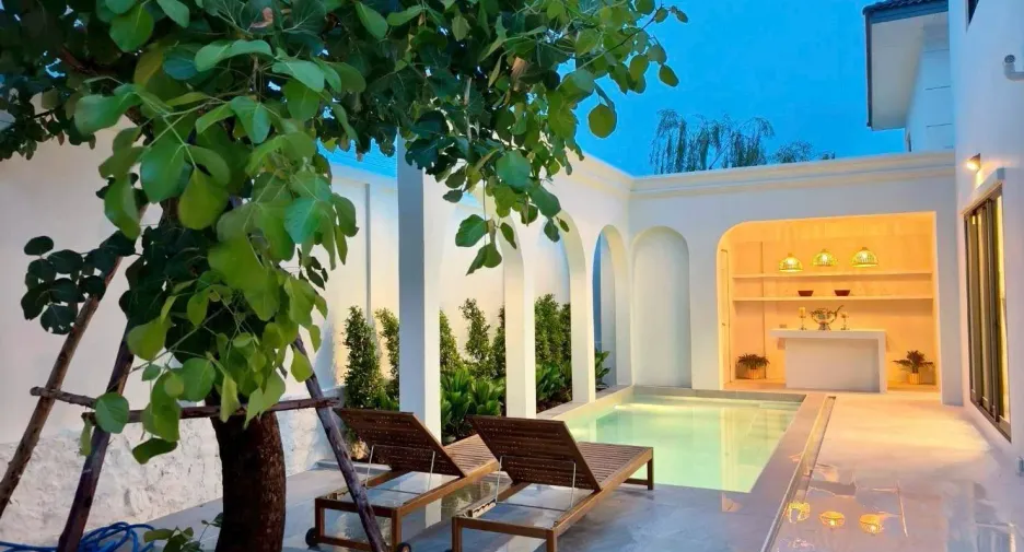 For sale and for rent 4 bedrooms villa in Sattahip, Chonburi