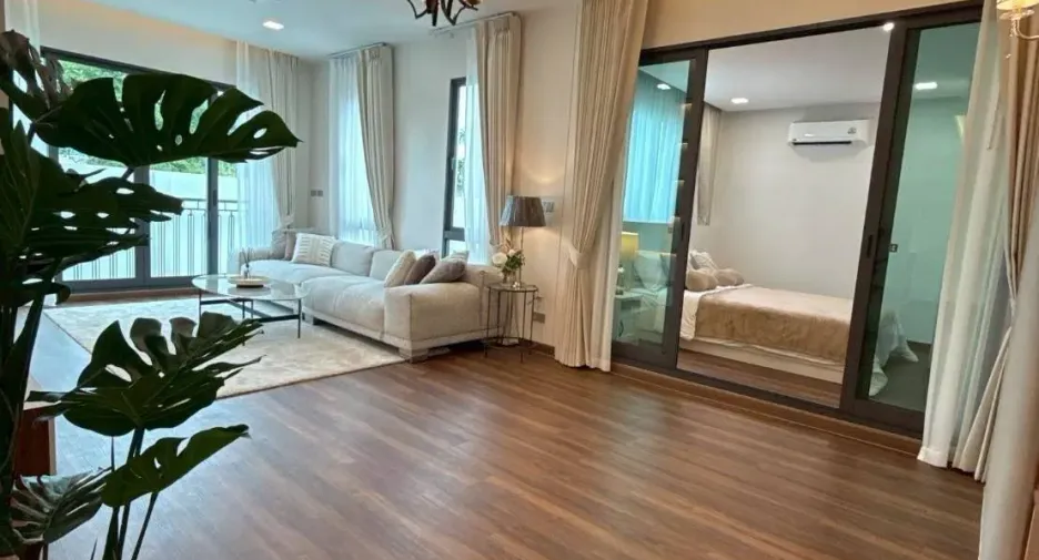 For sale and for rent 4 bedrooms villa in Sattahip, Chonburi