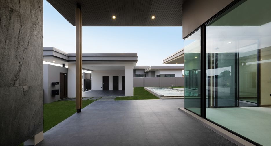 Casa en venta de 3 habitaciones en Bang Lamung, Chonburi