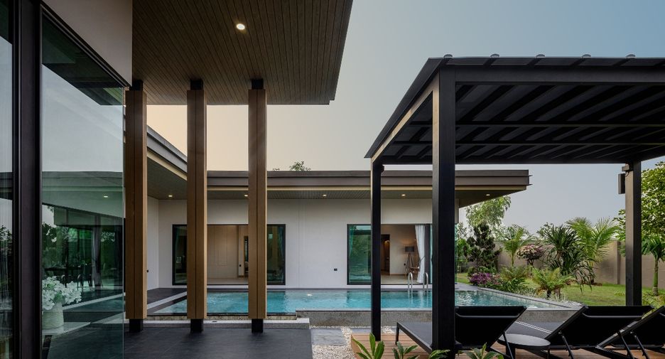 For sale 3 ベッドルーム house in Bang Lamung, Chonburi