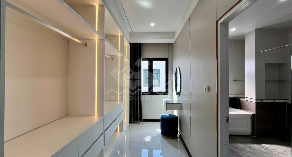 Haus zur Miete mit 4 Zimmer in Bang Lamung, Chonburi
