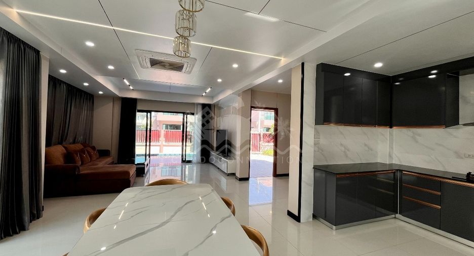 Haus zur Miete mit 4 Zimmer in Bang Lamung, Chonburi