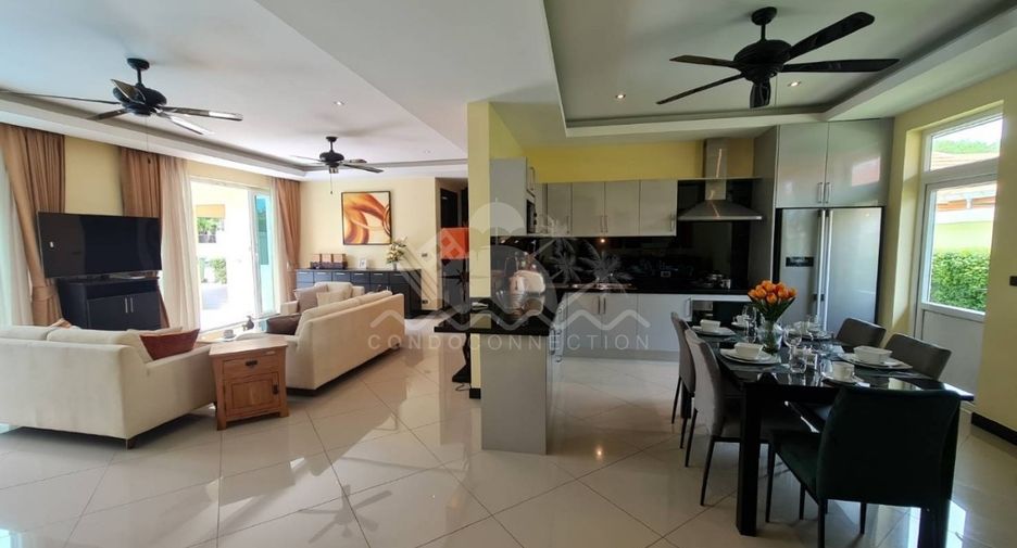 For sale 4 bedrooms house in Bang Lamung, Chonburi