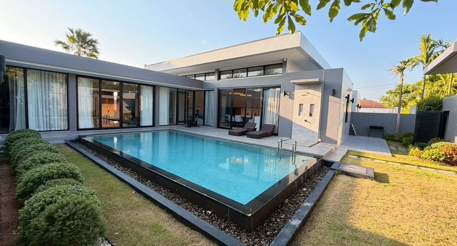 À vendre 3 chambres villa à Bang Lamung, Chonburi