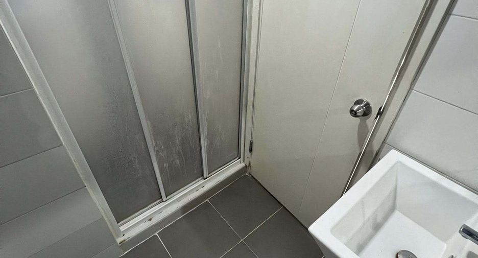 Продажа 1 кровать кондо в Кхлонг Тоеи, Бангкок