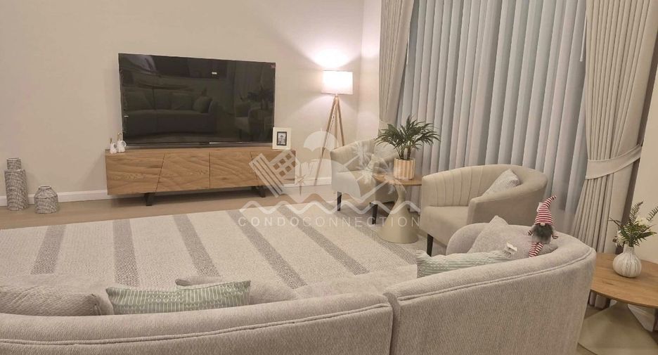 Casa en venta de 3 habitaciones en Bang Lamung, Chonburi