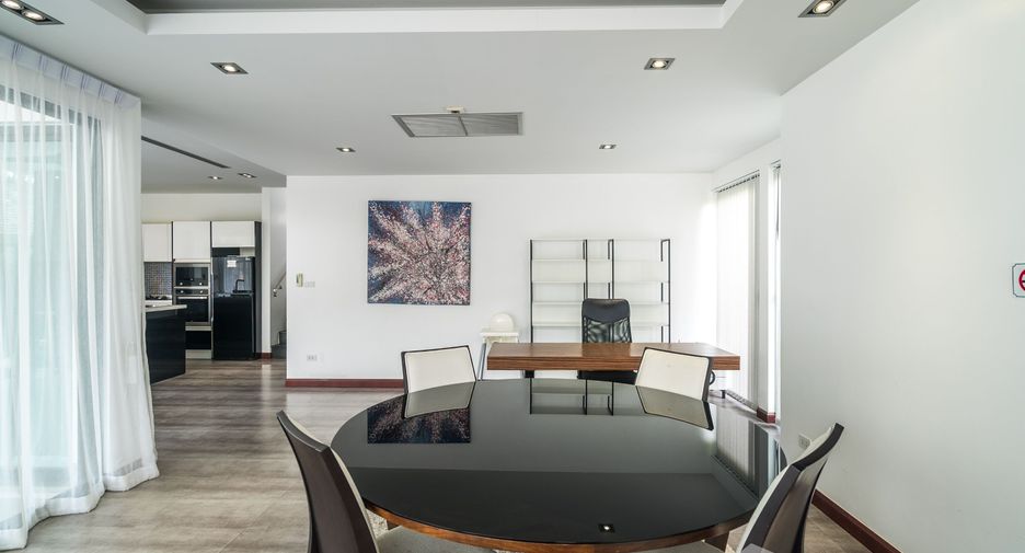 Villa en venta de 4 habitaciones en Thalang, Phuket