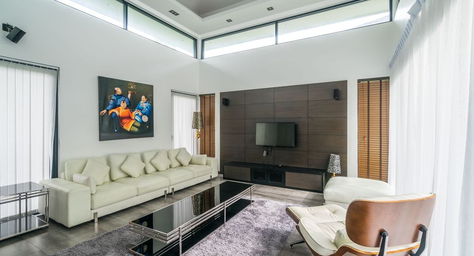 Villa en venta de 4 habitaciones en Thalang, Phuket