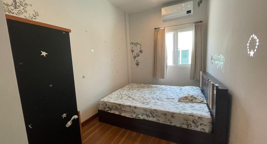 For rent 3 bedrooms townhouse in Thalang, Phuket