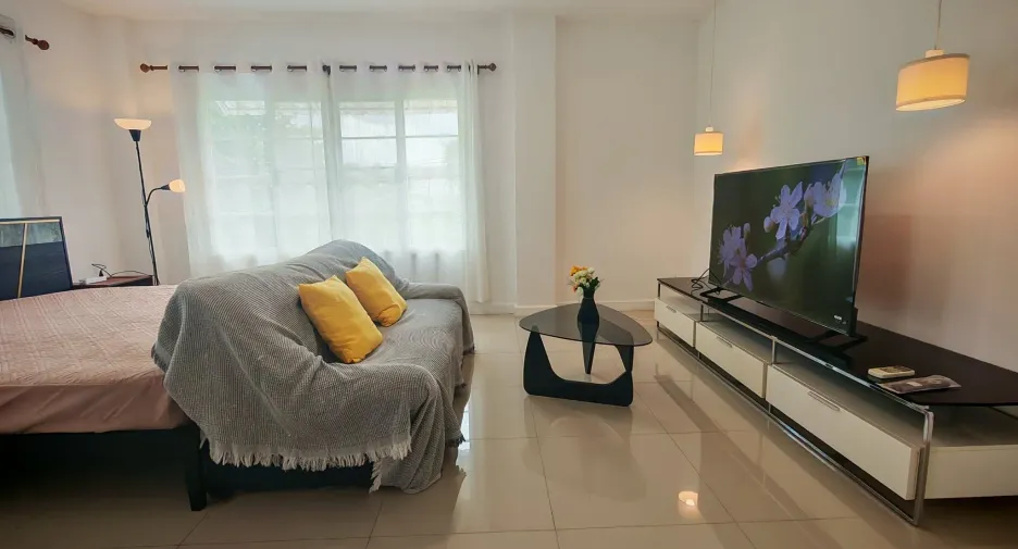 For rent 5 bedrooms house in Phasi Charoen, Bangkok