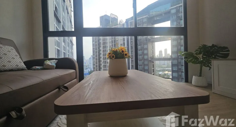 For rent 1 bed condo in Huai Khwang, Bangkok