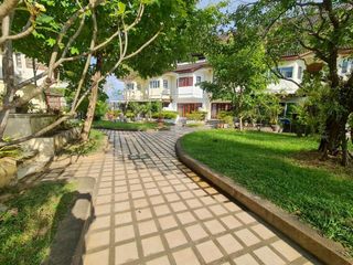 For sale 6 bedrooms townhouse in Mae Rim, Chiang Mai