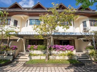 For sale 6 bedrooms townhouse in Mae Rim, Chiang Mai
