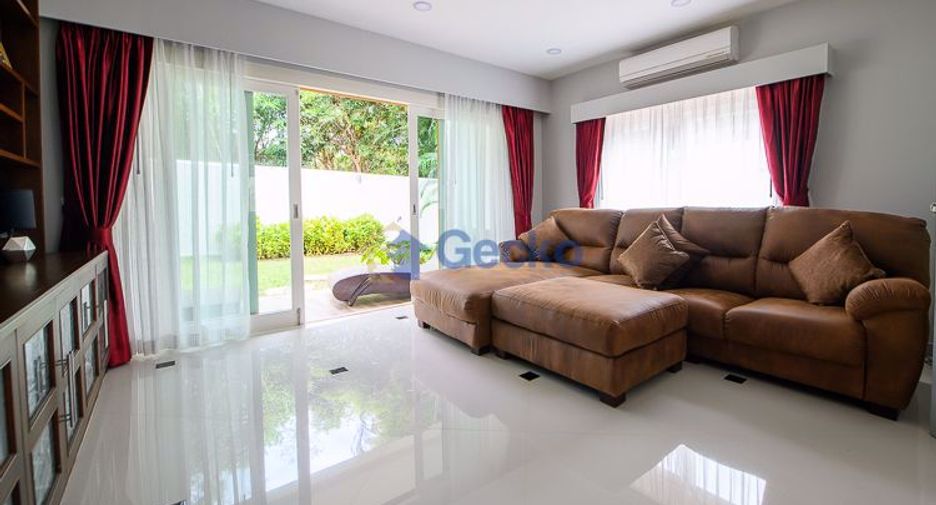 For sale 9 bedrooms house in Sattahip, Chonburi