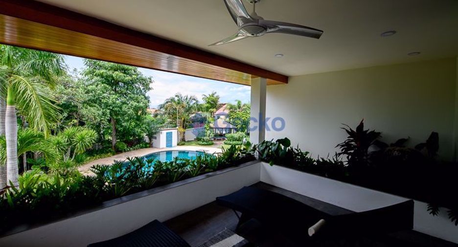 For sale 9 bedrooms house in Sattahip, Chonburi