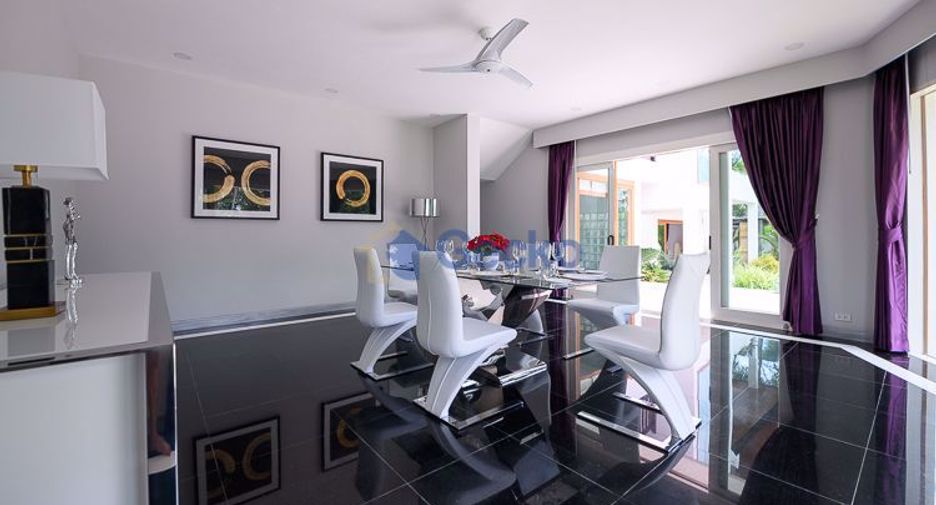 For sale 9 bedrooms house in Sattahip, Chonburi