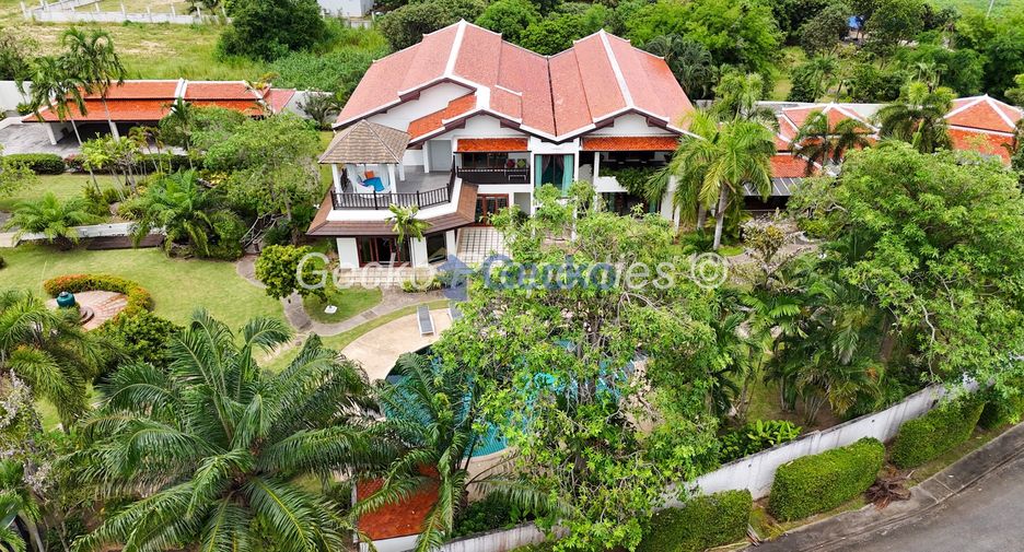 For sale 9 bedrooms house in Sattahip, Chonburi