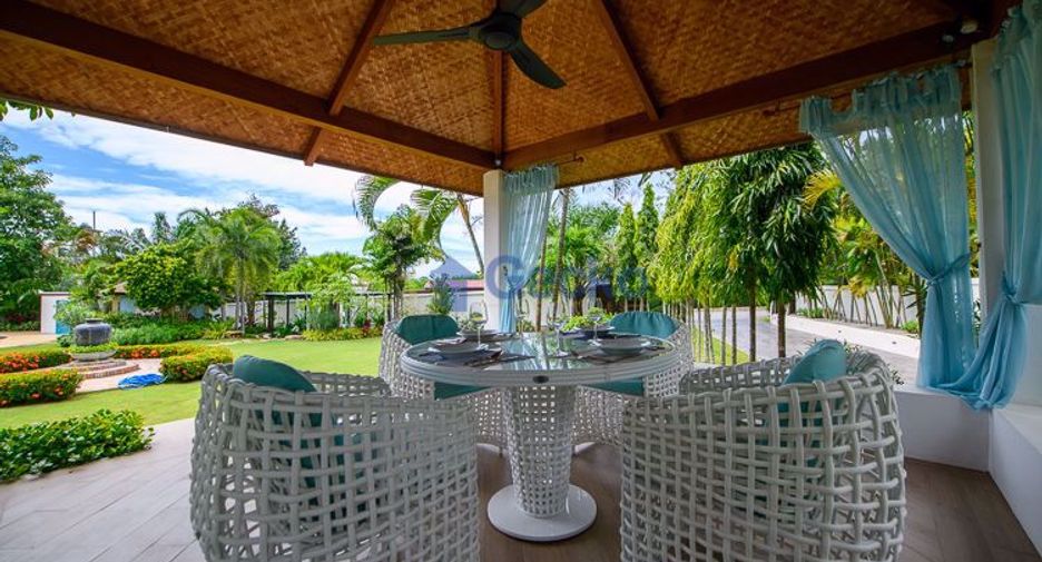 For sale 9 bedrooms house in Sattahip, Chonburi