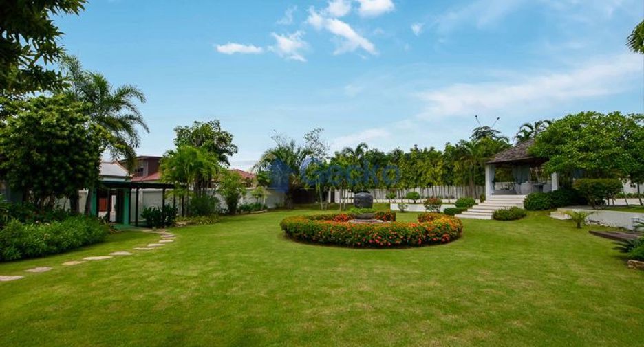 出售 9 卧室 独立屋 在 Sattahip, Chon Buri