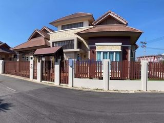 出租 3 卧室 独立屋 在 Bang Lamung, Chon Buri