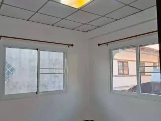 For rent 2 ベッドルーム townhouse in Sai Mai, Bangkok