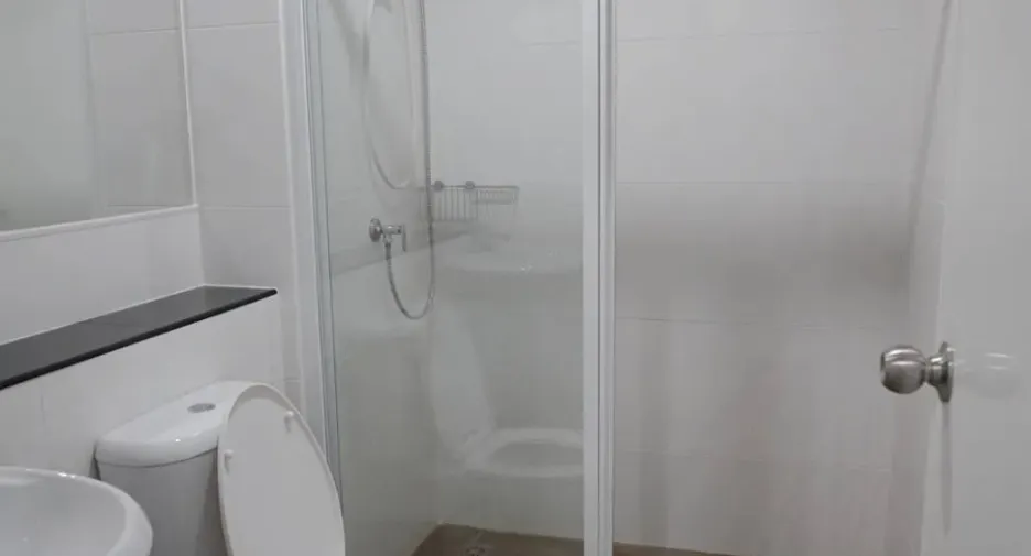 For rent 1 Beds condo in Phra Khanong, Bangkok