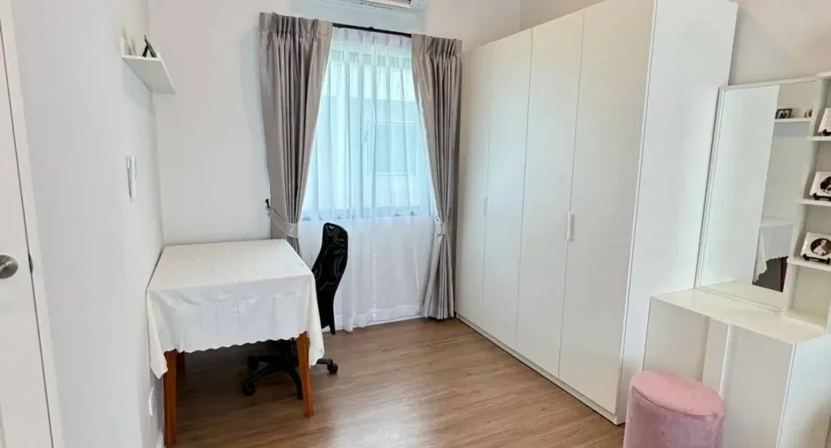 Reihenhaus zur Miete mit 3 Zimmer in Suan Luang, Bangkok