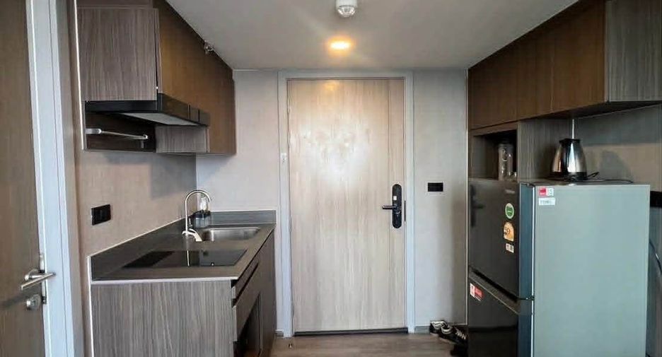 For rent 1 bed condo in Bang Kapi, Bangkok