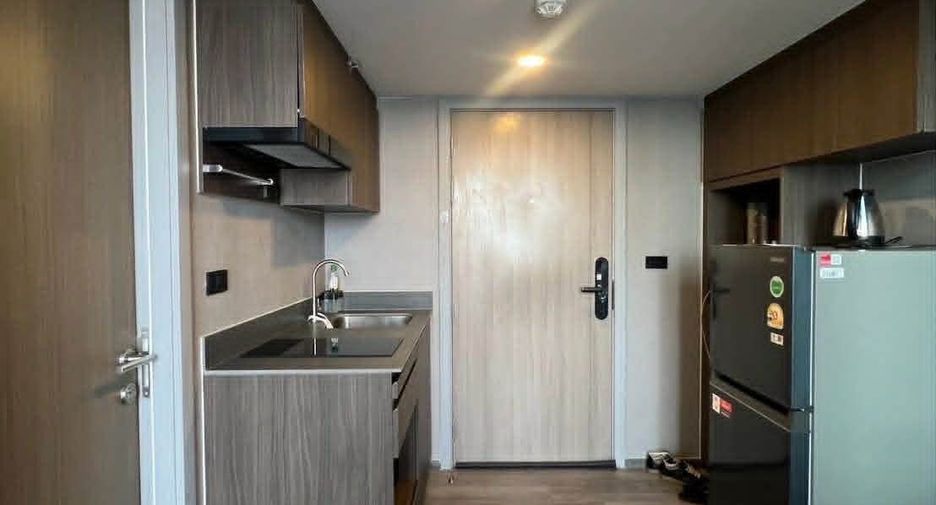 For rent 1 bed condo in Bang Kapi, Bangkok