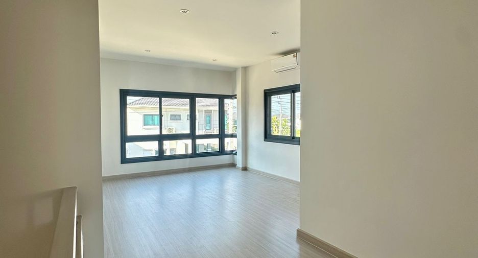出租 4 卧室 独立屋 在 Phuket Town, 普吉