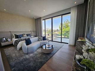 Villa zum Kauf und zur Miete mit 5 Zimmer in Bang Lamung, Chonburi