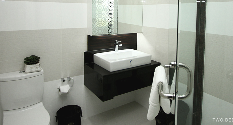For rent 2 bedrooms apartment in Khlong Toei, Bangkok