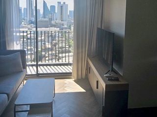 For rent 2 bedrooms condo in Bang Rak, Bangkok