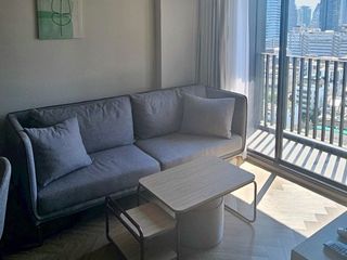 For rent 2 bedrooms condo in Bang Rak, Bangkok