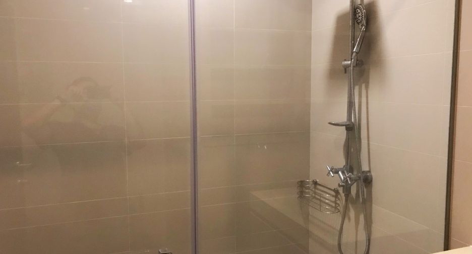 For rent 1 bed condo in Pathum Wan, Bangkok