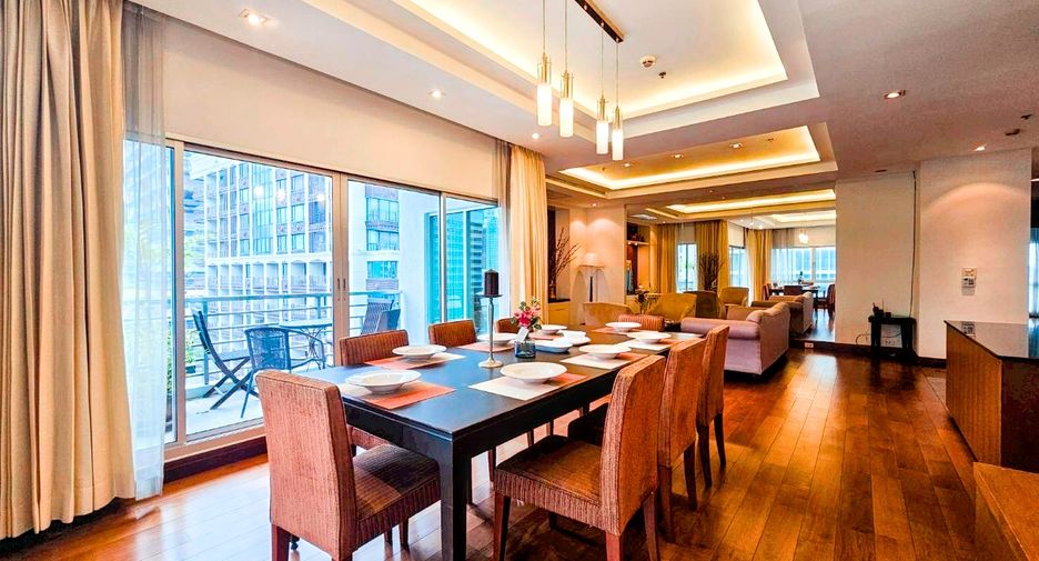 Wohnung zur Miete mit 3 Zimmer in Pathum Wan, Bangkok