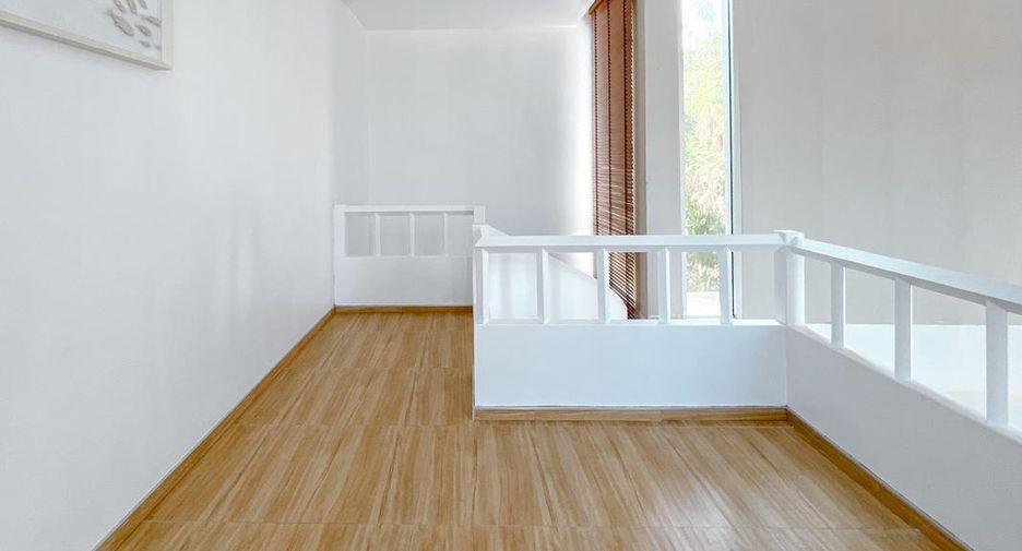 Casa en venta de 3 habitaciones en Sattahip, Chonburi
