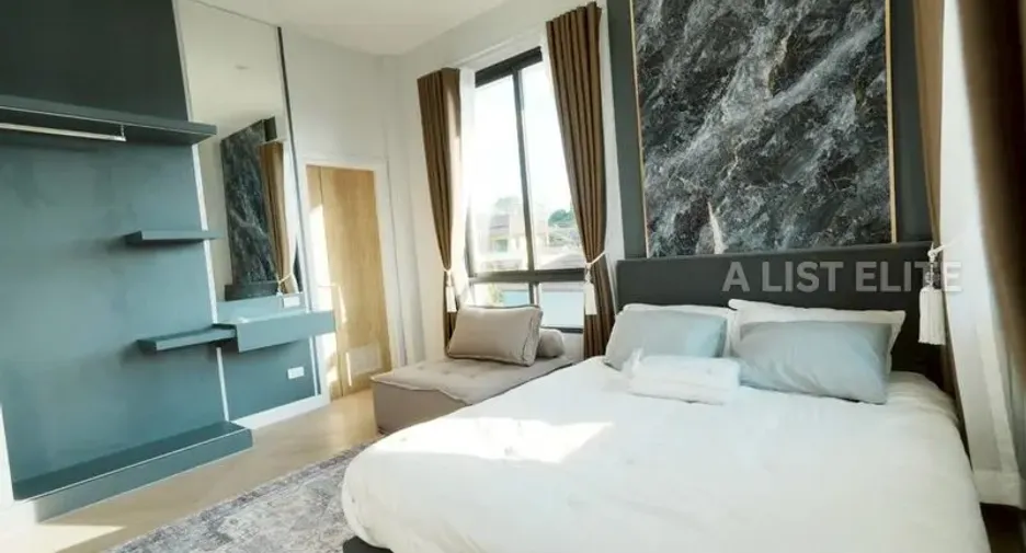 For rent 4 bedrooms house in Sattahip, Chonburi