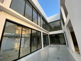 Casa en alquiler de 5 habitaciones en Bang Lamung, Chonburi