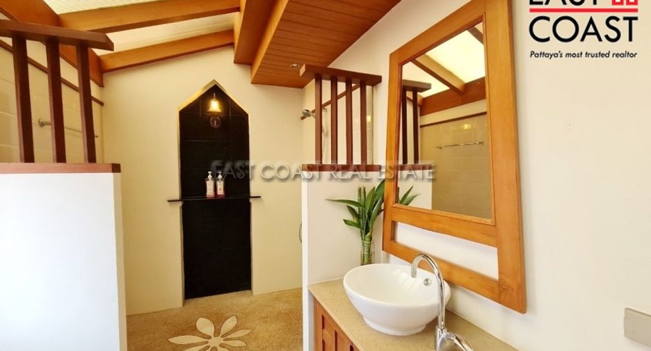 For rent 5 bedrooms house in Bang Lamung, Chonburi